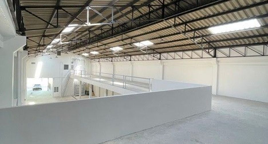 For rent 4 bed warehouse in Lam Luk Ka, Pathum Thani
