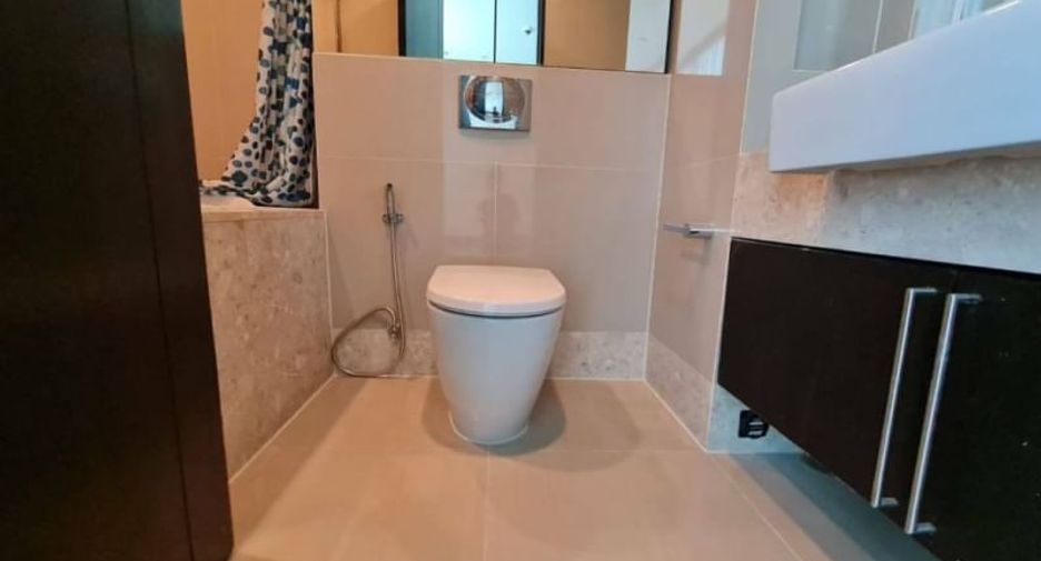 Wohnung zur Miete mit 2 Zimmer in Pathum Wan, Bangkok