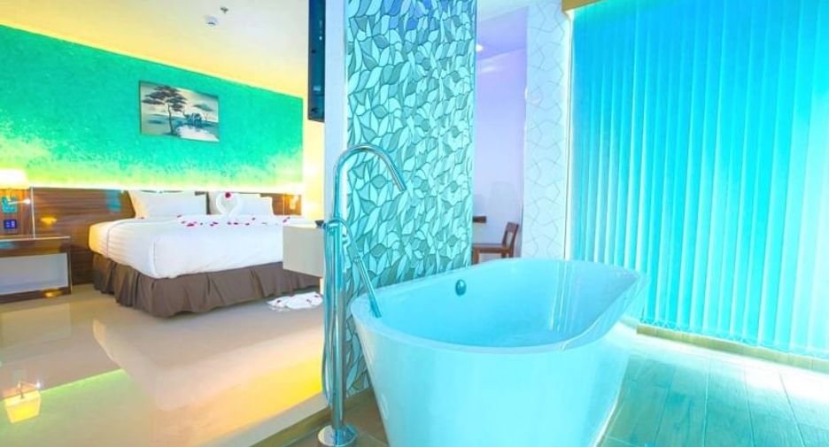 For sale hotel in Pratumnak, Pattaya