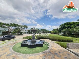 Casa adosada en venta de 2 habitaciones en Krathum Baen, Samut Sakhon