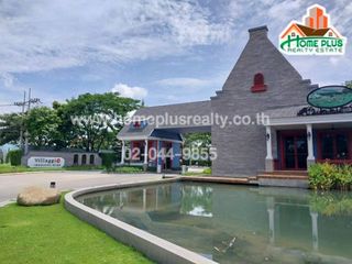 Casa adosada en venta de 2 habitaciones en Krathum Baen, Samut Sakhon