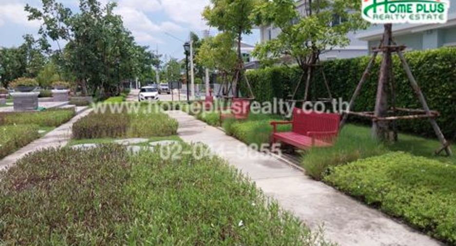 Casa adosada en venta de 2 habitaciones en Krathum Baen, Samut Sakhon