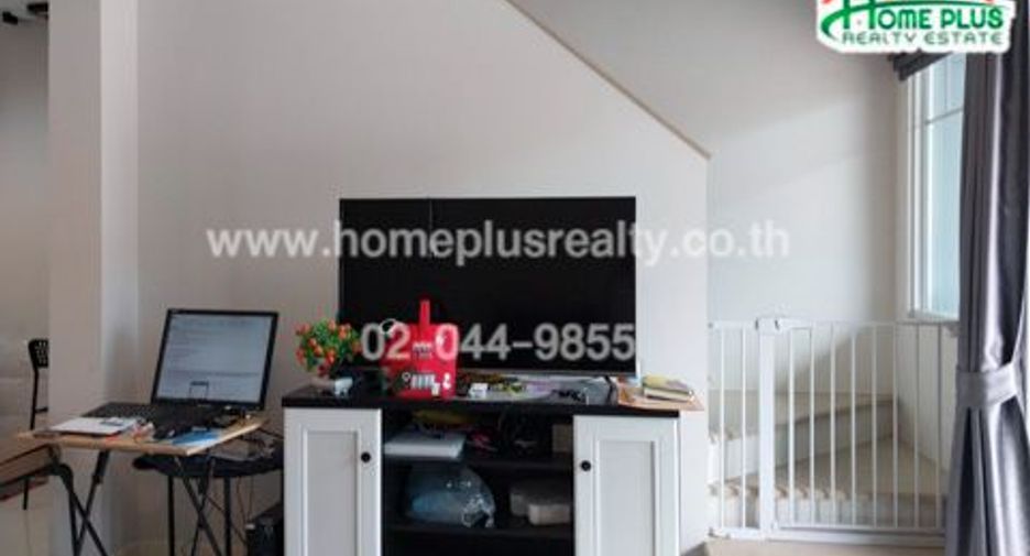 Casa adosada en venta de 2 habitaciones en Krathum Baen, Samut Sakhon