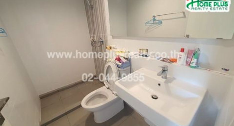Casa adosada en venta de 2 habitaciones en Krathum Baen, Samut Sakhon