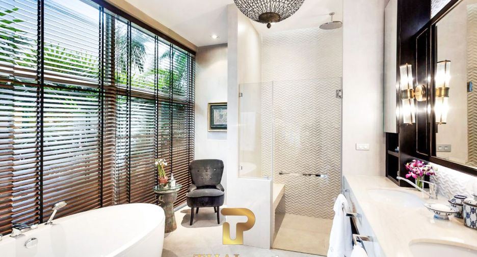 Villa zum Kauf mit 8 Zimmer in Bang Lamung, Chonburi