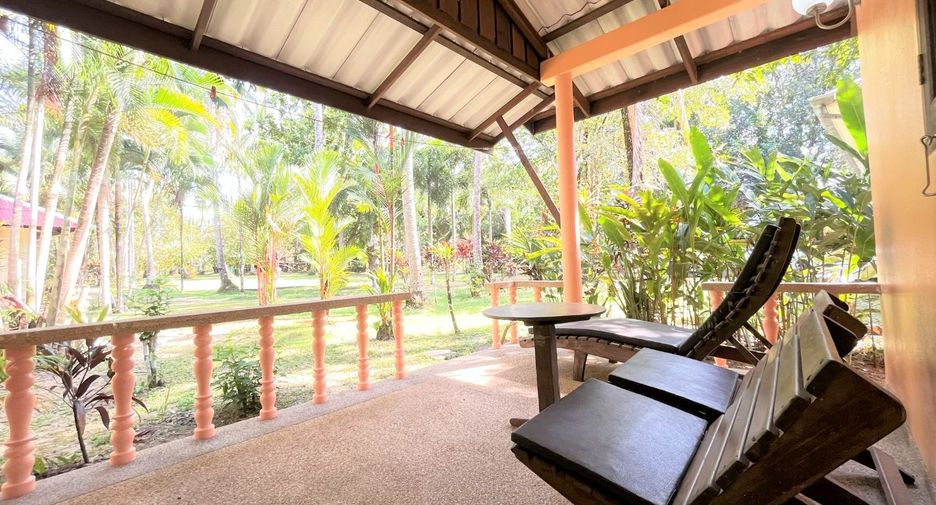 For sale 10 Beds retail Space in Takua Pa, Phang Nga