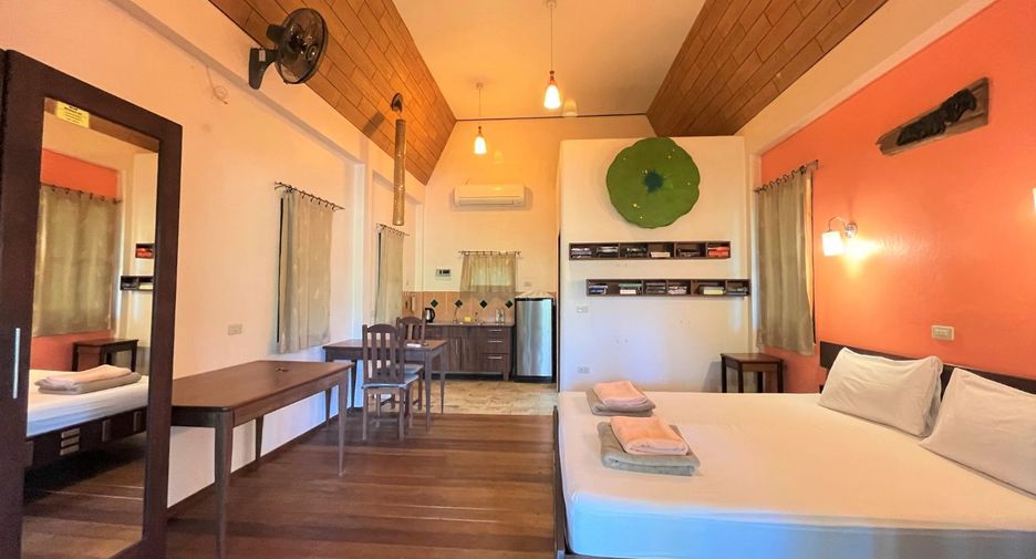 For sale 10 Beds retail Space in Takua Pa, Phang Nga