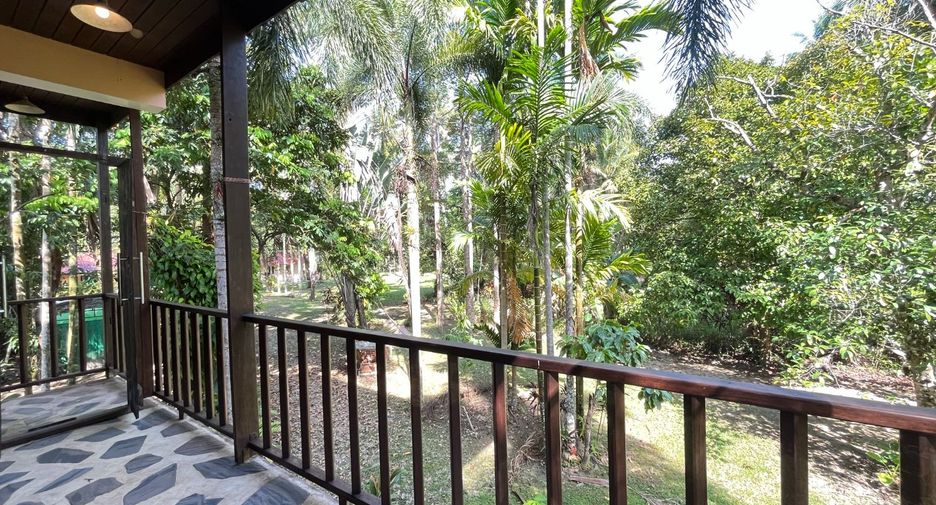 For sale 10 Beds retail Space in Takua Pa, Phang Nga