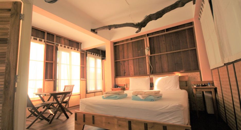 For sale 10 Beds retail Space in Takua Pa, Phang Nga