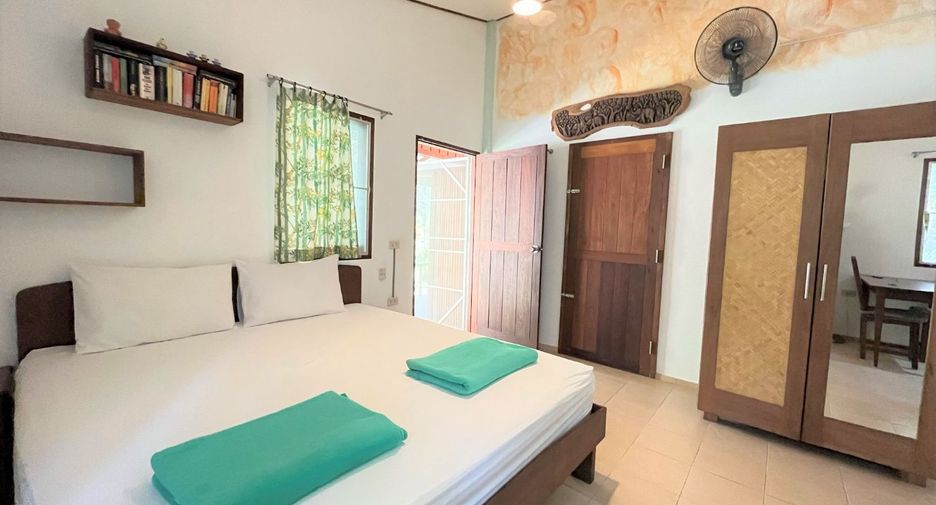 For sale 10 Beds retail Space in Takua Pa, Phang Nga