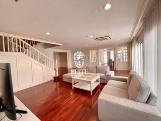 For rent 4 bedrooms condo in Sathon, Bangkok