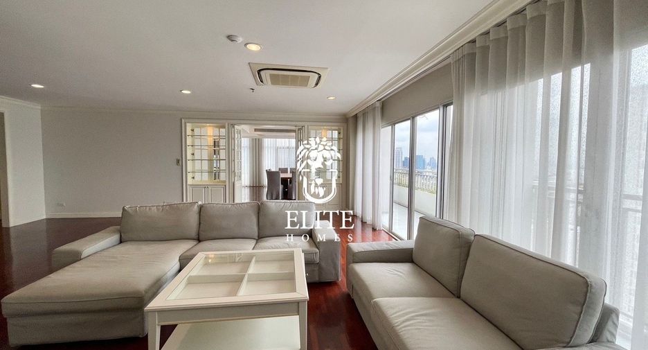 For rent 4 bedrooms condo in Sathon, Bangkok