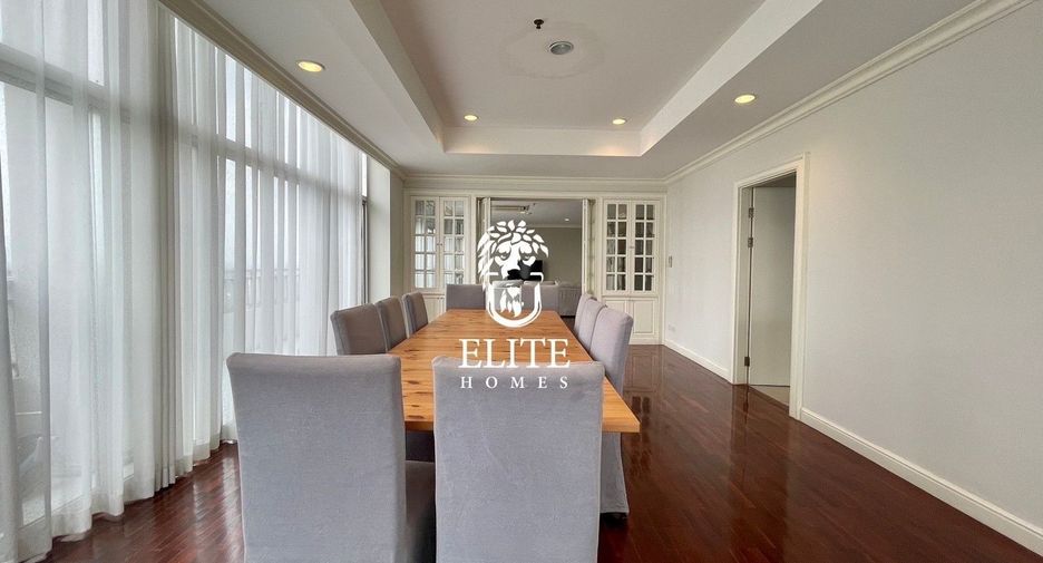 For rent 4 bedrooms condo in Sathon, Bangkok