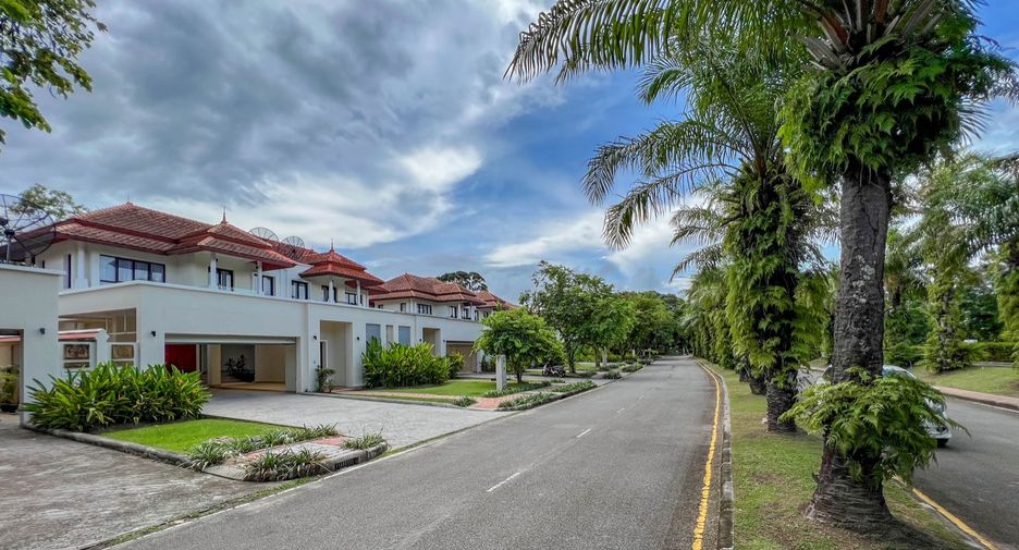 For rent 4 bedrooms villa in Thalang, Phuket