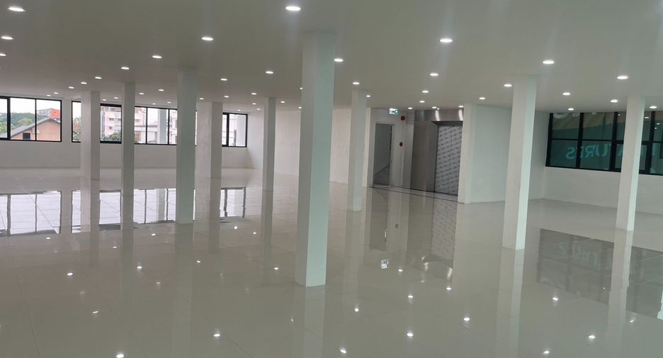 出售 商业空间 在 Wang Thong Lang, 曼谷