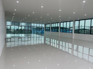 出售 商业空间 在 Wang Thong Lang, 曼谷