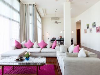 For rent 4 bed serviced apartment in Sathon, Bangkok