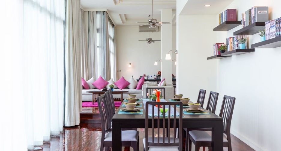 For rent 4 bed serviced apartment in Sathon, Bangkok