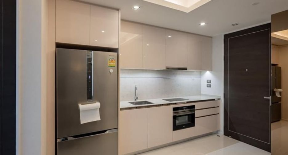 For rent and for sale 1 bed condo in Sathon, Bangkok