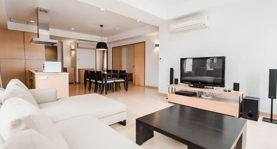 For rent 2 bedrooms serviced apartment in Watthana, Bangkok
