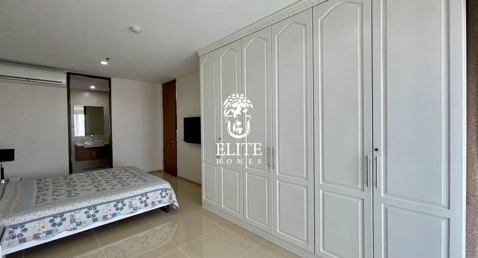 Wohnung zur Miete mit 3 Zimmer in Khlong Toei, Bangkok