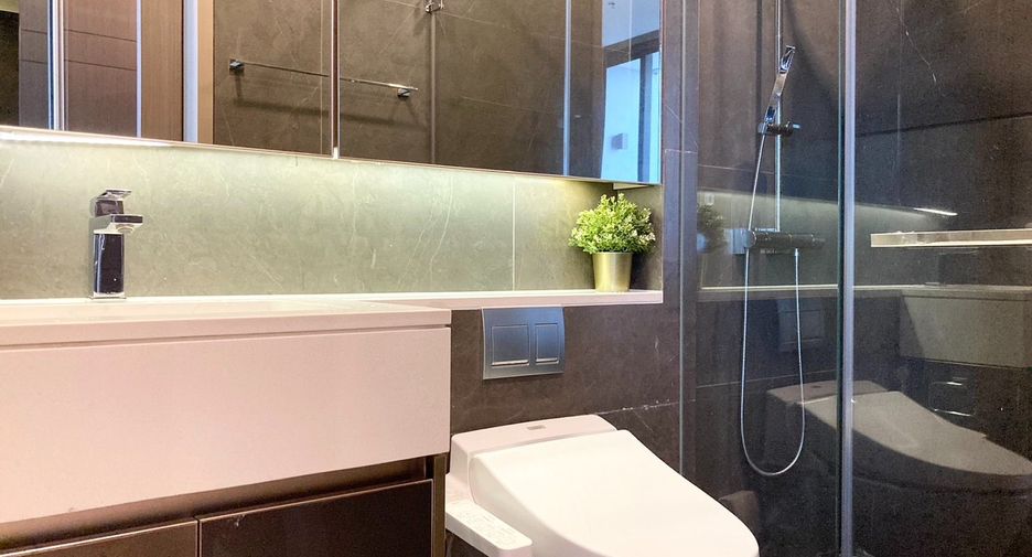 For sale 1 Beds condo in Watthana, Bangkok