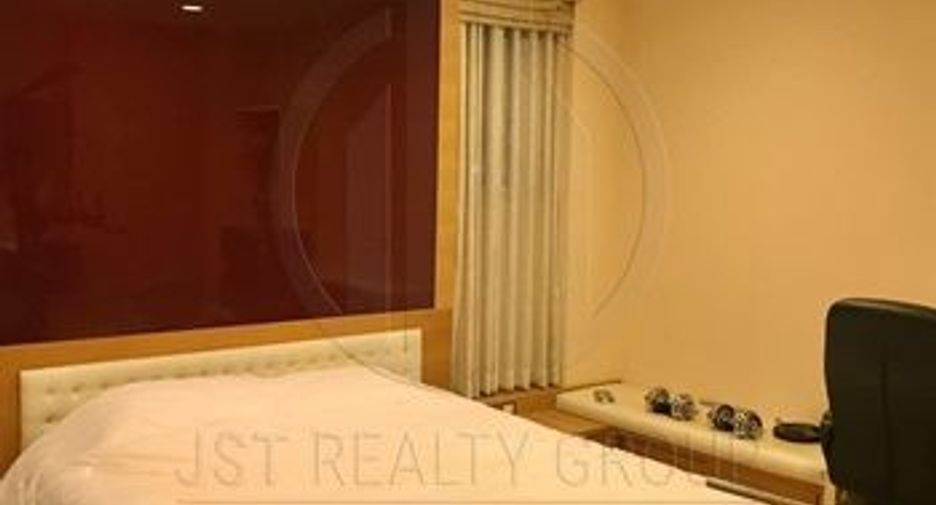 Haus zur Miete und zum Kauf mit 7 Zimmer in Bang Phli, Samut Prakan