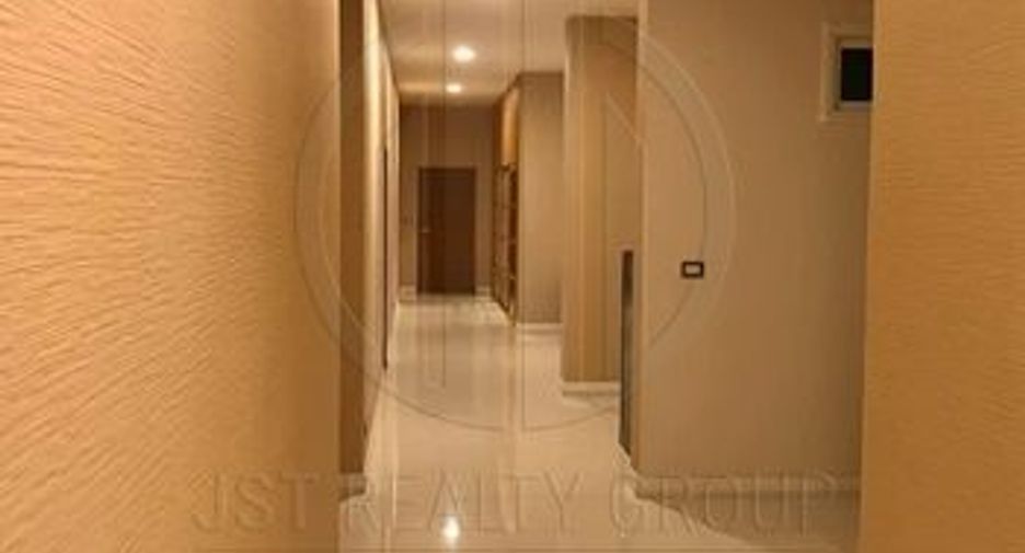 Haus zur Miete und zum Kauf mit 7 Zimmer in Bang Phli, Samut Prakan