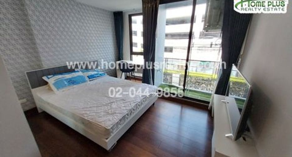 À vendre 1 chambre condo à Khlong San, Bangkok