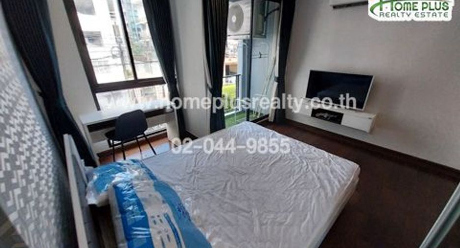 À vendre 1 chambre condo à Khlong San, Bangkok