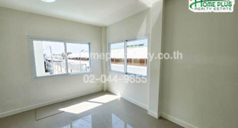 For sale 2 bedrooms townhouse in Lat Lum Kaeo, Pathum Thani