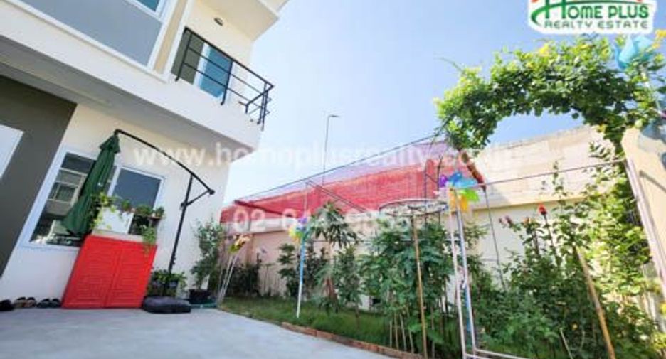 For sale 2 bedrooms townhouse in Lat Lum Kaeo, Pathum Thani