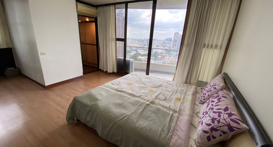 For rent and for sale 2 bedrooms condo in Watthana, Bangkok