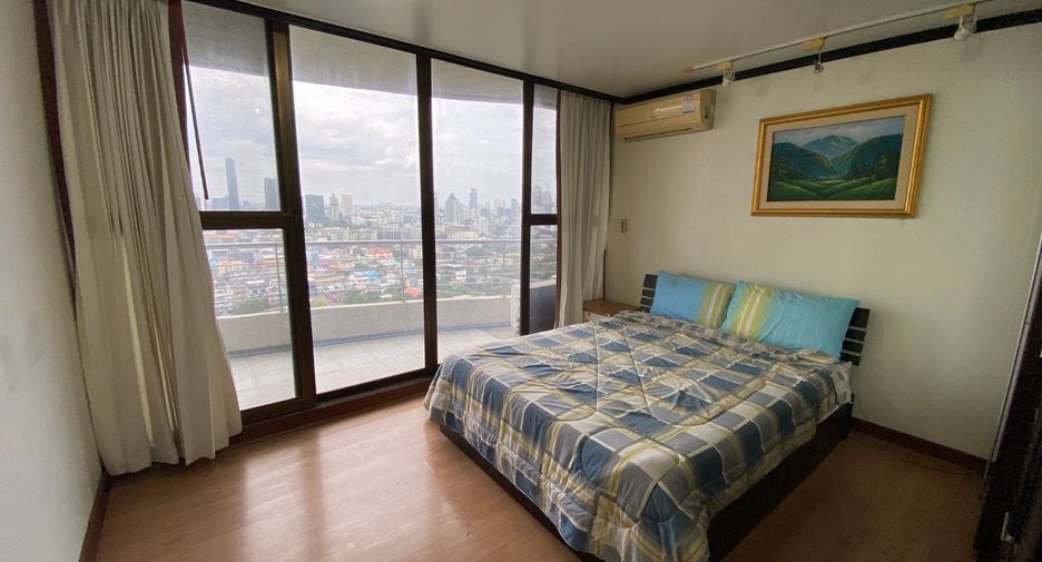 For rent and for sale 2 bedrooms condo in Watthana, Bangkok