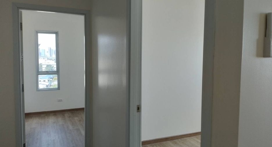 For sale 2 Beds condo in Lat Phrao, Bangkok