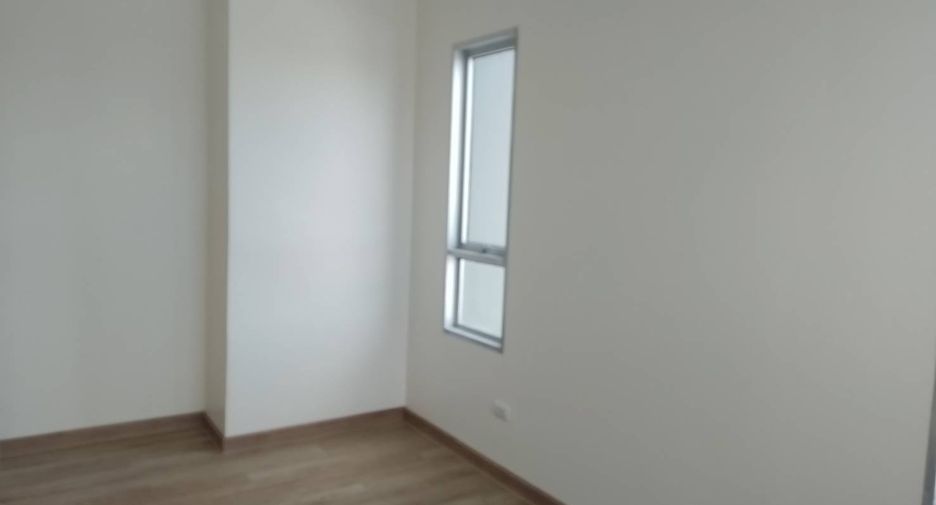 For sale 2 Beds condo in Lat Phrao, Bangkok