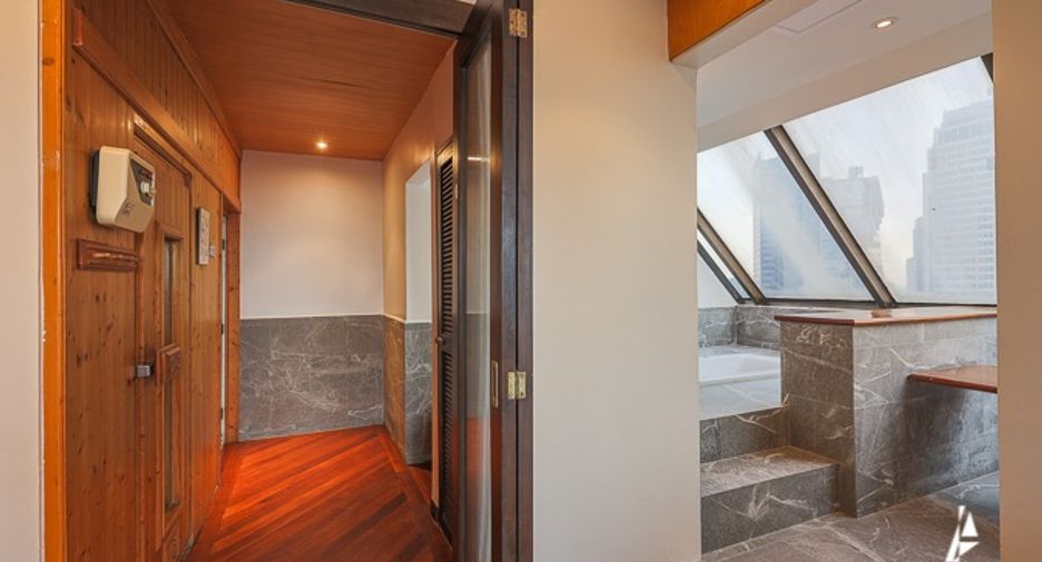 For rent and for sale 3 bedrooms condo in Watthana, Bangkok