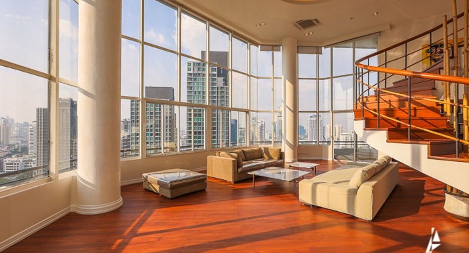 For rent and for sale 3 bedrooms condo in Watthana, Bangkok