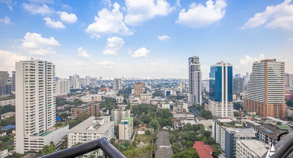 For rent and for sale 3 bedrooms condo in Watthana, Bangkok