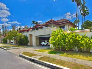 For sale 4 ベッドルーム townhouse in Thalang, Phuket