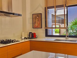 For sale 4 ベッドルーム townhouse in Thalang, Phuket