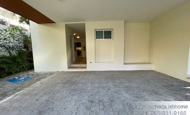 Casa en alquiler y en venta de 4 habitaciones en Pak Kret, Nonthaburi