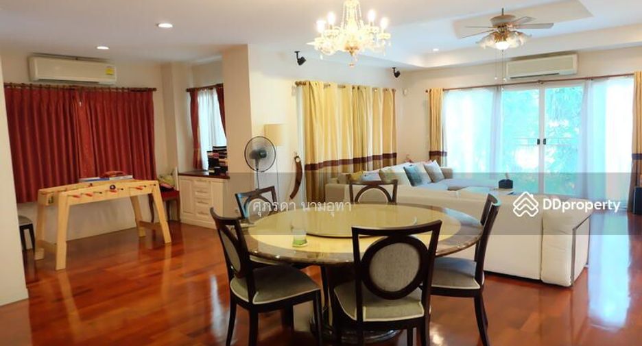 Casa en venta de 4 habitaciones en Bang Khen, Bangkok