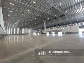 For rent and for sale warehouse in Mueang Samut Prakan, Samut Prakan