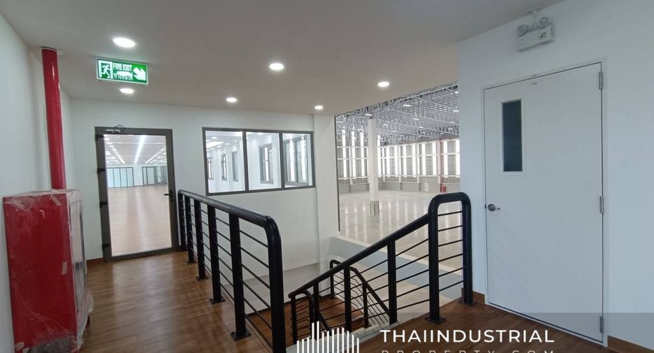 For rent そして for sale warehouse in Mueang Samut Prakan, Samut Prakan