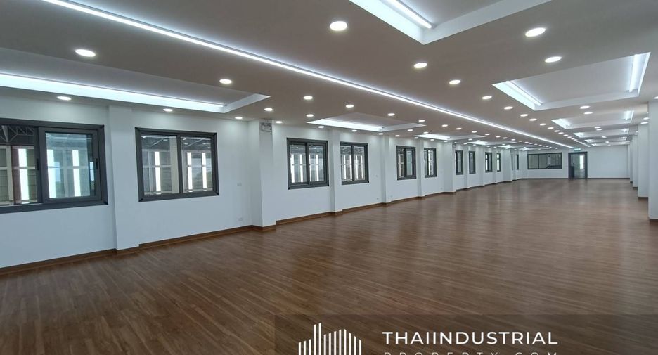For rent そして for sale warehouse in Mueang Samut Prakan, Samut Prakan