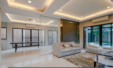Haus zum Kauf mit 4 Zimmer in Mueang Nonthaburi, Nonthaburi