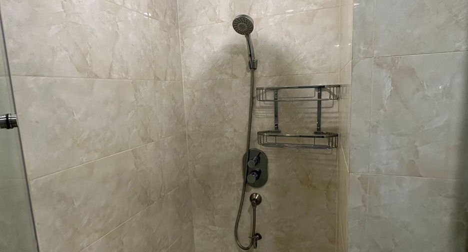 Wohnung zur Miete mit 2 Zimmer in Pom Prap Sattru Phai, Bangkok
