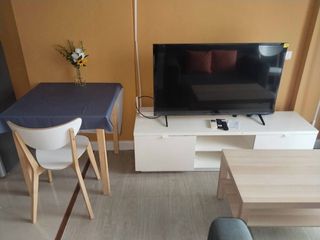 For rent 1 bed condo in Huai Khwang, Bangkok