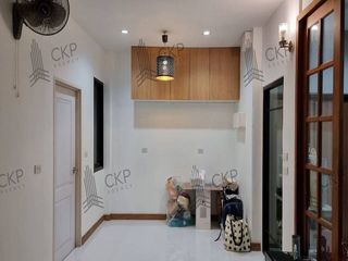 For sale 4 Beds office in Phra Pradaeng, Samut Prakan